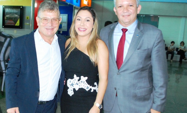 Luana Ribeiro recebe ministro das Comunicações André Figueiredo