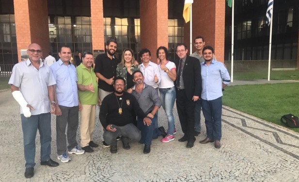 Luana Ribeiro comemora aprovação de  PL 03 que beneficia policiais civis
