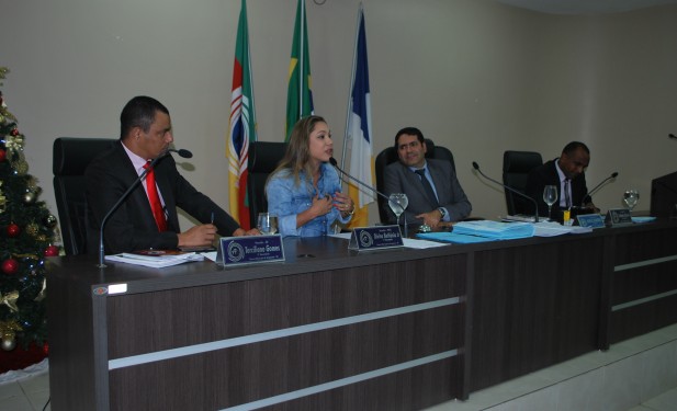 Luana visita Câmara de Araguaína e reforça compromisso com a segurança pública