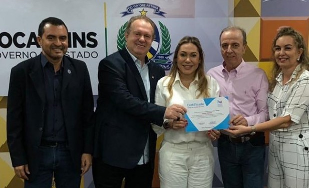 Hospital de Amor homenageia Luana Ribeiro por contribuir com a construção de unidade em Palmas