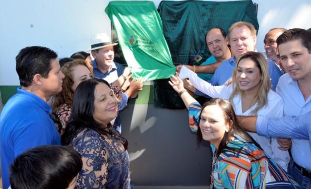 Luana prestigia inauguração de Casa de Acolhimento em Araguaína