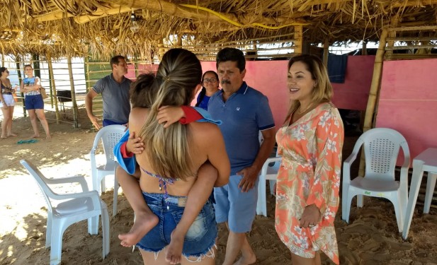 Em Juarina, Luana destaca importância de destinação de recursos para temporada de praias no Estado